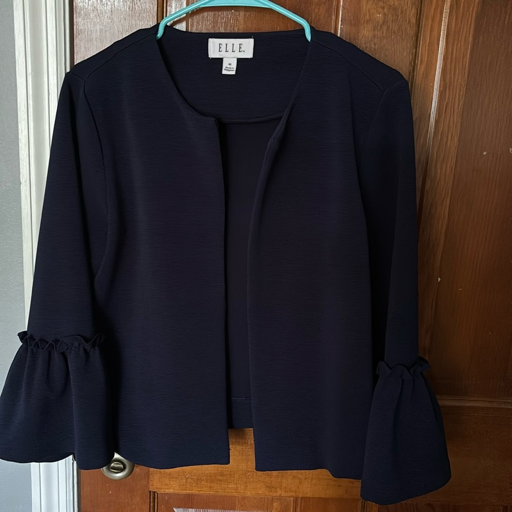 Elle fashion navy blazer